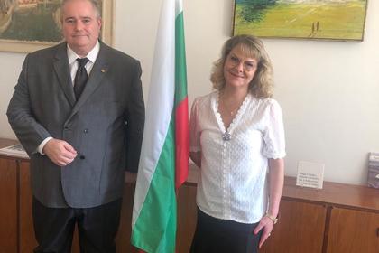 В посолството на Република България в град Бразилия се проведе среща с изпълнителния секретар на правителството на щат Рио Гранде до Сул г-н Енрике Пирес